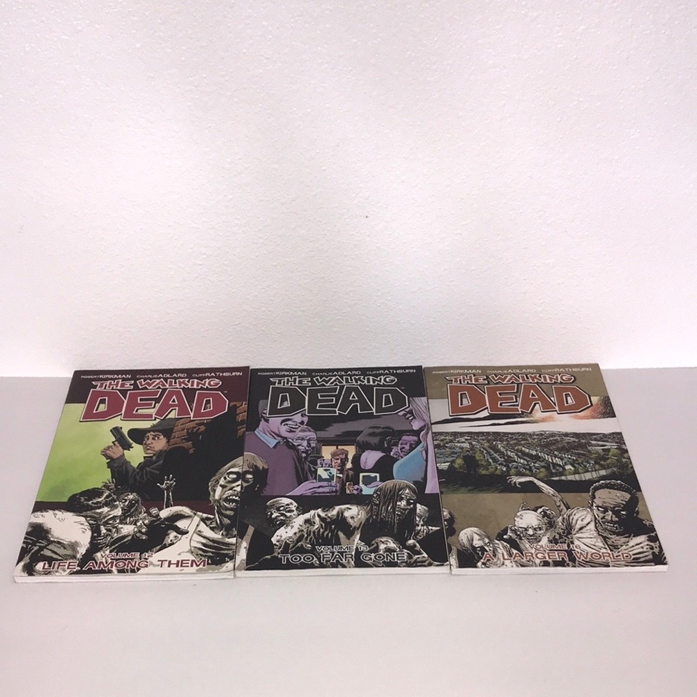 3 Books - The Walking Dead By ImageComics.com